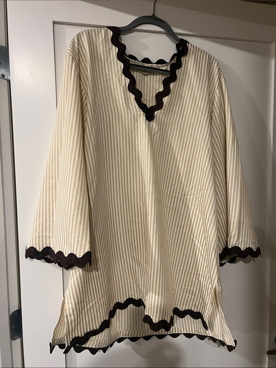 Anthropologie Tops - Anthropologie Cream Striped Tunic with Brown Wavy Trim